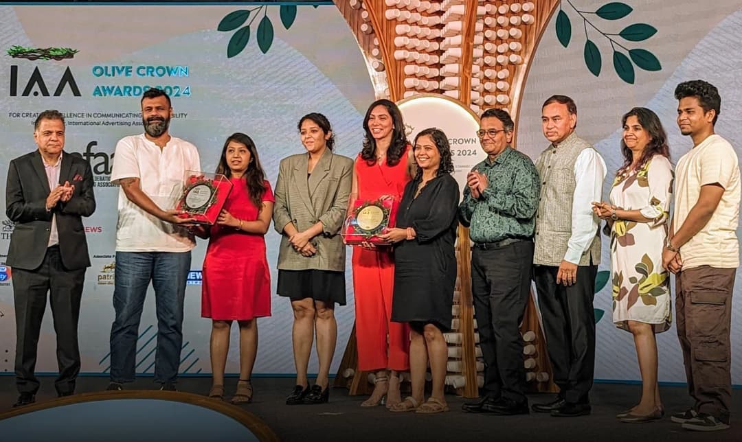 Olive Crown Gold & Silver